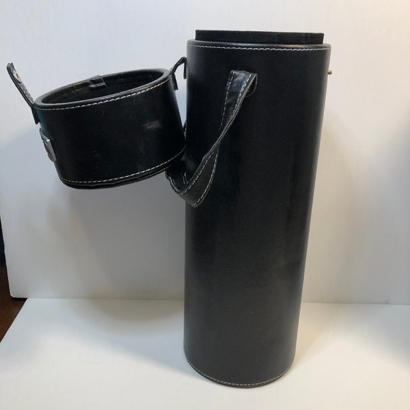 Golf Motif Wine Bottle Carrier - Picture 4 of 9